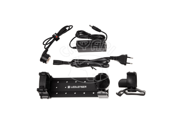 Тактический фонарь Ledlenser P17R