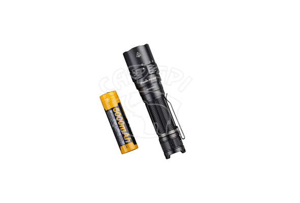 Карманный тактический фонарь Fenix PD40 V2.0 LUMINUS SST70